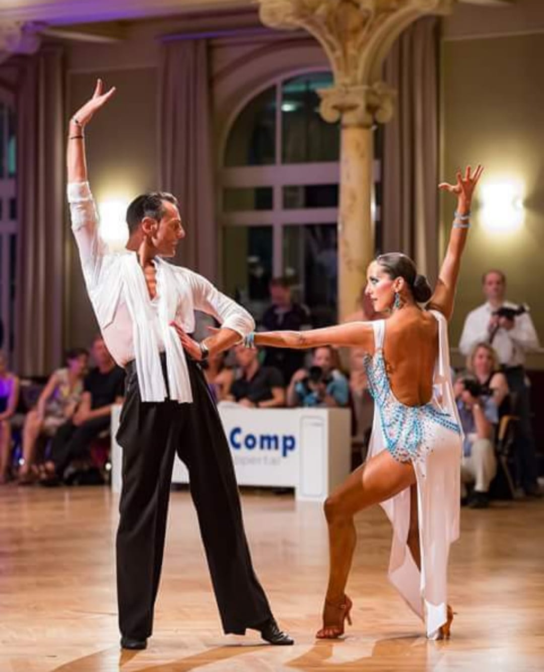 foto-bailes-de-salón-escola-de-dansa-eva-nieto